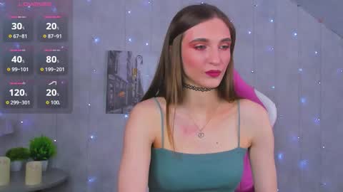 Snapshot of virdjinia_green chatting on October 20, 8:50 am Virdjinia online show from October 20, 8:50 am