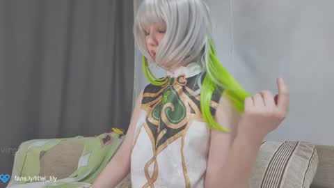 Snapshot of virgiin_lily chatting on January 12, 3:24 pm  Lily  online show from January 12, 3:24 pm