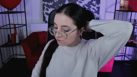 your love online show from April 15, 7:36 pm