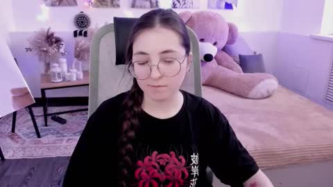 your love online show from March 6, 10:54 am