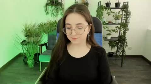 your love online show from January 13, 7:14 am