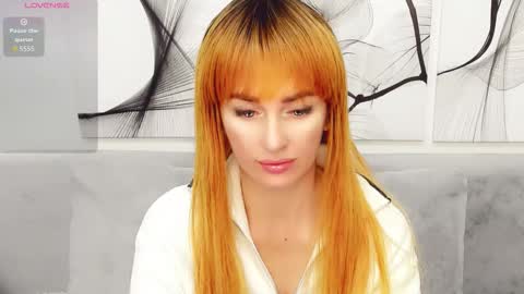 Snapshot of vita_flowen chatting on September 30, 5:24 am Vita online show from September 30, 5:24 am