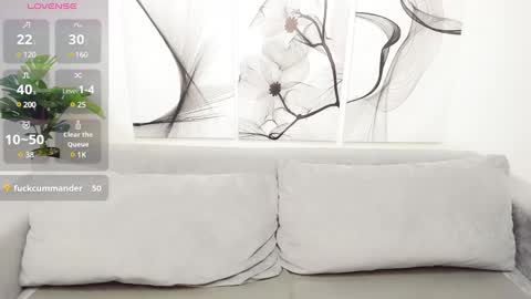 Snapshot of vita_flowen chatting on January 24, 7:08 am Vita online show from January 24, 7:08 am