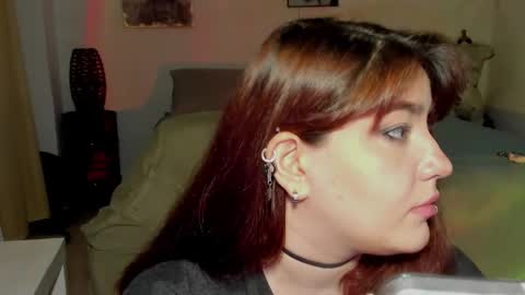Snapshot of vitaxviper chatting on February 20, 12:19 am Vit a Viper online show from February 20, 12:19 am