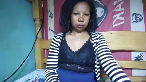 Snapshot of viviane0812 chatting on March 1, 7:59 pm viviane0812 online show from March 1, 7:59 pm
