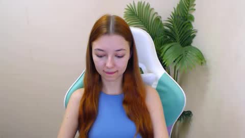 Snapshot of vivien_leight chatting on January 29, 6:39 pm Vivien online show from January 29, 6:39 pm