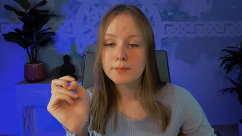 Vivien online show from March 1, 9:07 am