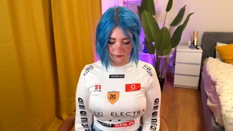 Polly  Online mostly at 9pm-2am UK Time online show from December 2, 5:13 pm