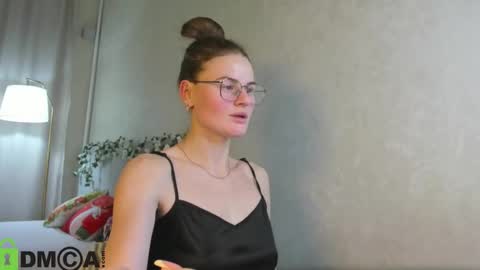 Wanda online show from December 18, 3:50 pm