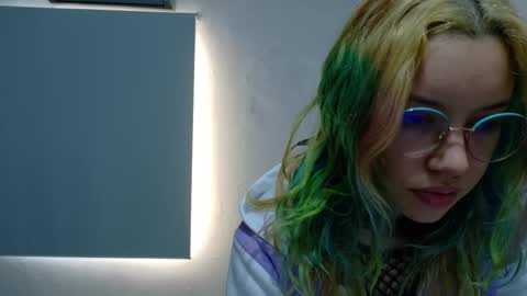 Wanda online show from February 8, 12:53 pm