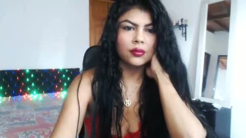 warrior_xena online show from January 6, 7:35 pm