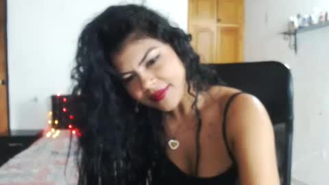 warrior_xena online show from January 10, 10:46 pm