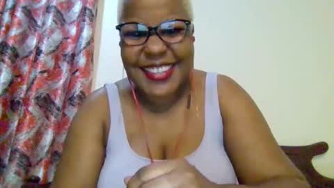 weaverbird25 online show from February 23, 9:36 pm