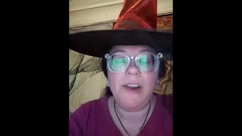 Marina online show from October 31, 10:47 pm