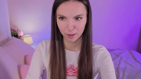 wednesday_evans online show from February 20, 6:19 am