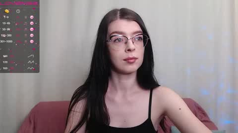 Wendy online show from November 14, 4:23 am