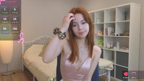Snapshot of wendy_cutiex chatting on October 13, 4:42 pm Wendy online show from October 13, 4:42 pm