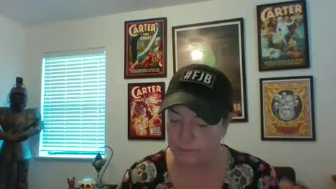 Snapshot of wendycu chatting on January 11, 11:24 pm WendyCU online show from January 11, 11:24 pm