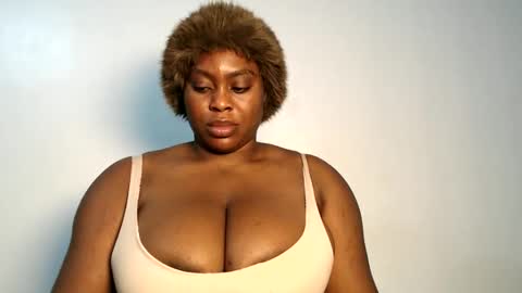 Snapshot of wet_pussyy24 chatting on October 9, 12:04 am lily online show from October 9, 12:04 am