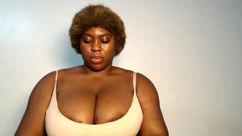 Snapshot of wet_pussyy24 chatting on October 5, 11:21 pm lily online show from October 5, 11:21 pm