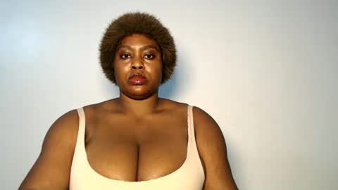 Snapshot of wet_pussyy24 chatting on October 14, 10:34 pm lily online show from October 14, 10:34 pm