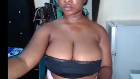 Sonia online show from November 8, 10:26 pm