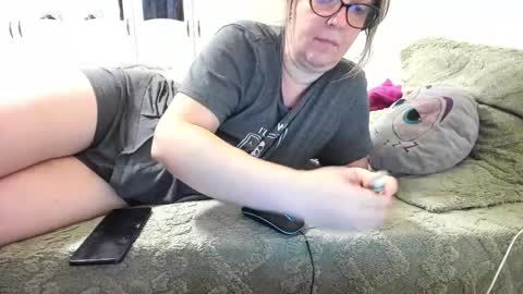 Amy online show from September 12, 6:46 am