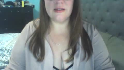 Snapshot of wetwordsonly chatting on October 25, 9:32 pm WetWordsOnly online show from October 25, 9:32 pm