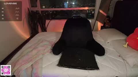 EMMA online show from February 12, 2:24 am