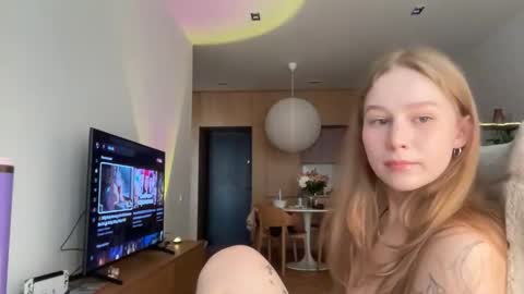 Alisa online show from October 8, 7:46 am