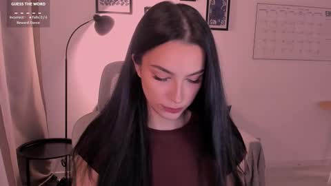 whoislulu online show from December 17, 12:42 pm