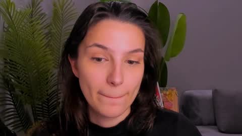 whoislulu online show from January 3, 5:31 pm