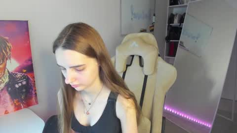 Snapshot of whole_eternity chatting on January 3, 1:25 pm Abby online show from January 3, 1:25 pm