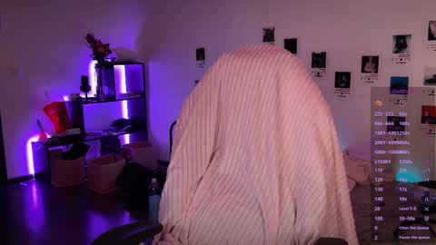 iggy iggz online show from February 17, 2:44 am