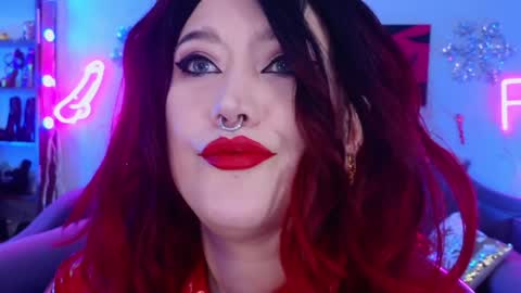 Laura  online show from December 29, 10:03 pm