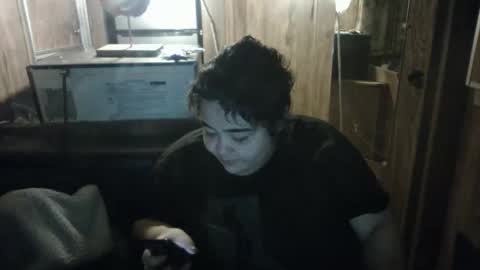 wigper online show from January 18, 1:57 am