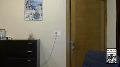Snapshot of wild_silk_desire chatting on October 12, 3:14 pm Alina online show from October 12, 3:14 pm