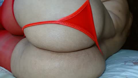 Snapshot of wildasslove4u chatting on September 19, 1:48 am Wild online show from September 19, 1:48 am