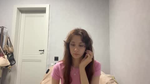 wildpeachh online show from October 23, 7:20 pm