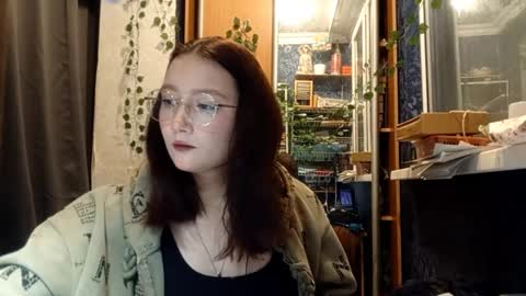 Phoebe online show from February 15, 8:19 pm