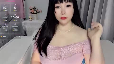 Snapshot of wink_weiwei chatting on October 3, 1:33 am CN WEIWEI online show from October 3, 1:33 am