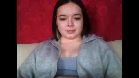 Snapshot of winter__white_rose chatting on January 4, 12:27 pm Emma online show from January 4, 12:27 pm
