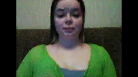 Snapshot of winter__white_rose chatting on February 12, 3:17 pm Emma online show from February 12, 3:17 pm