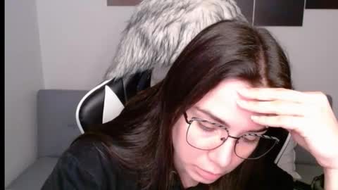 Snapshot of wolfs_daughter chatting on September 19, 3:16 am Alex online show from September 19, 3:16 am