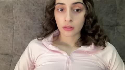 Stia online show from September 30, 6:08 am