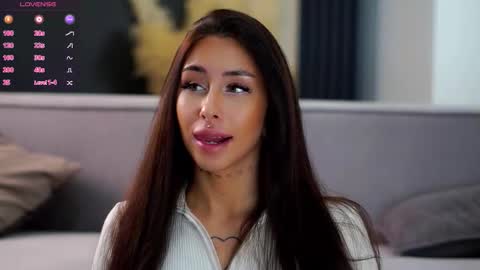 Maria online show from February 4, 2:42 pm