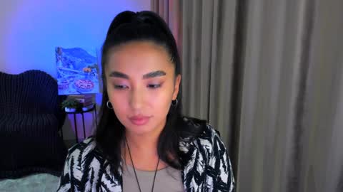 Snapshot of worldofkim chatting on February 4, 9:31 pm dudetta Kim online show from February 4, 9:31 pm