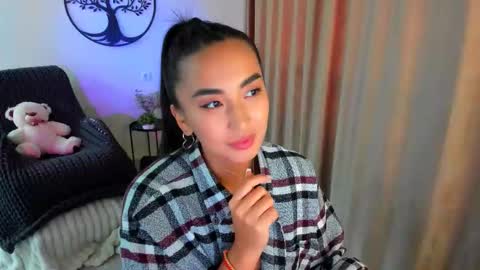 Snapshot of worldofkim chatting on September 25, 1:21 pm dudetta Kim online show from September 25, 1:21 pm