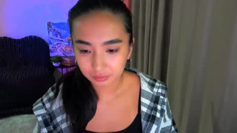 Snapshot of worldofkim chatting on March 10, 6:45 pm dudetta Kim online show from March 10, 6:45 pm