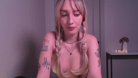 Flora  my fav patterns are 44 111 666 999 online show from December 9, 11:03 pm